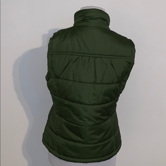 💝SOLD💝 Outer Edge Puffer Vest - Picture 3 of 3